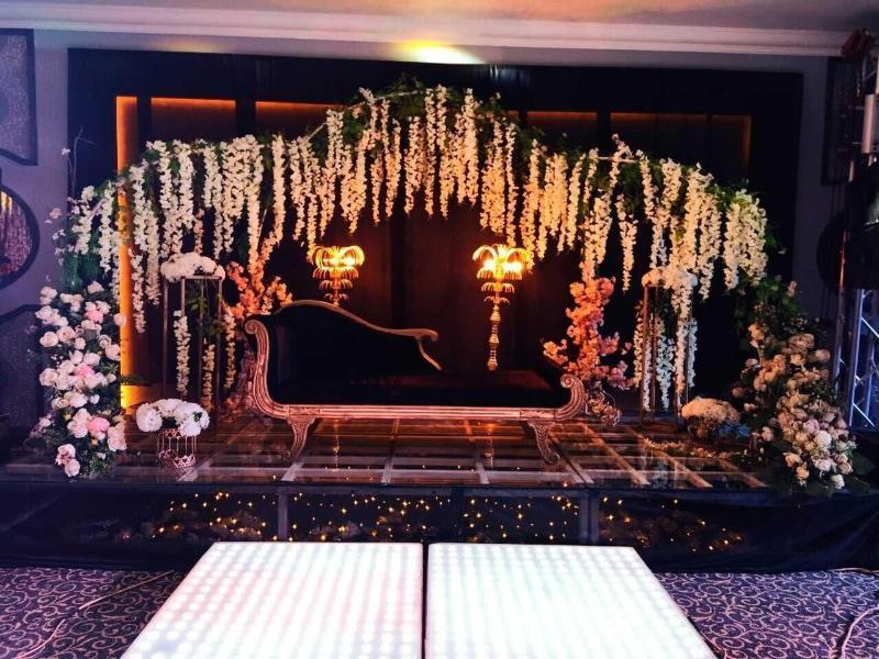 Tolip El Forsan Hotel Ismailia Exterior foto A stage for a traditional Pakistani wedding